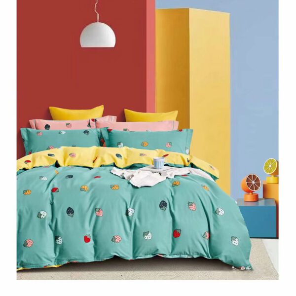 100% Cotton Pillowcase - Blue Berry Bloom